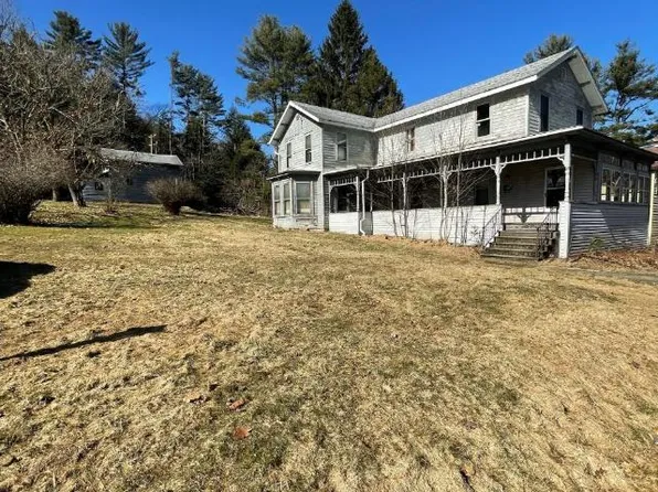 53 Grant St, Tidioute, PA 16351