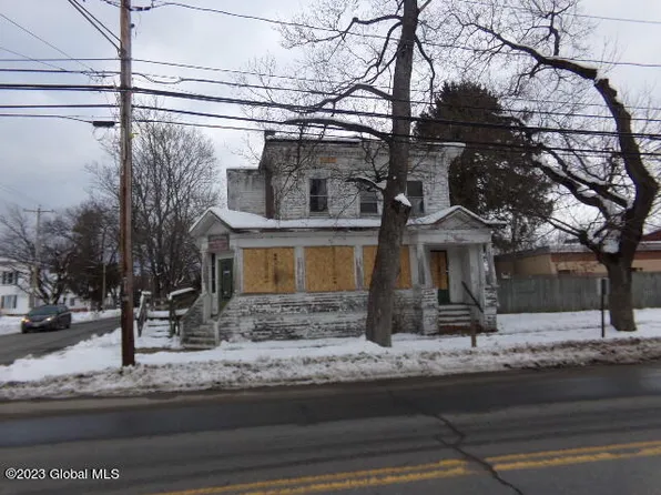 36 W Main Street, Broadalbin, NY 12025