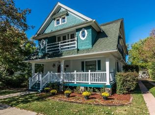 925 Dodge St, Lake Geneva, WI 53147