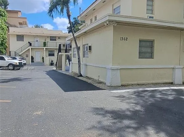 1362 SW 2nd St #7, Miami, FL 33135