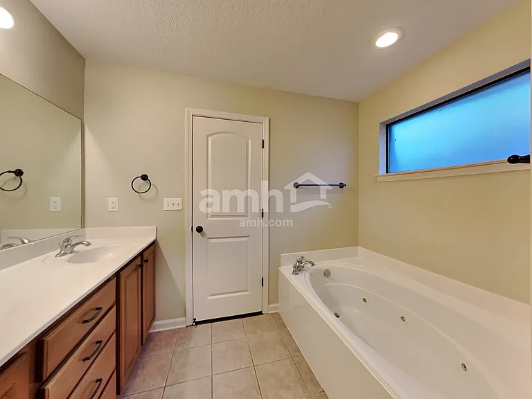 7708 Romero Dr — Photo 11