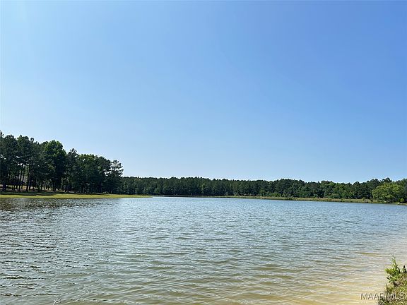 5th image of 25 Edgewood Ct