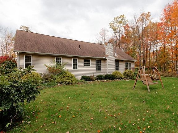 3rd image of 9475 Juniper Dr