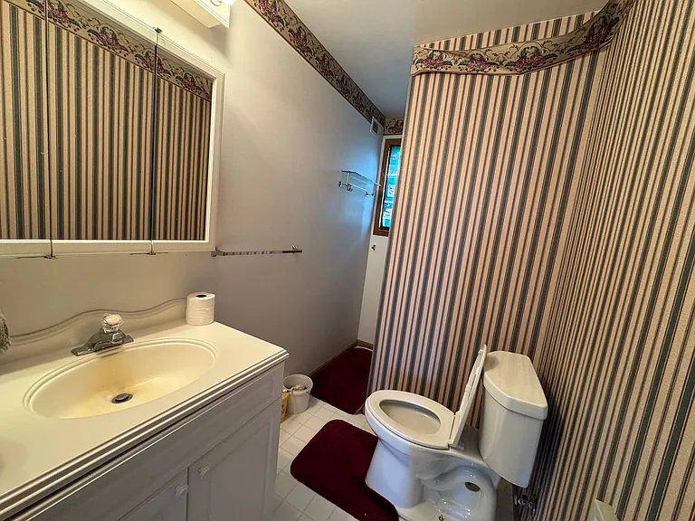 100 Wodrich Rd — Photo 5