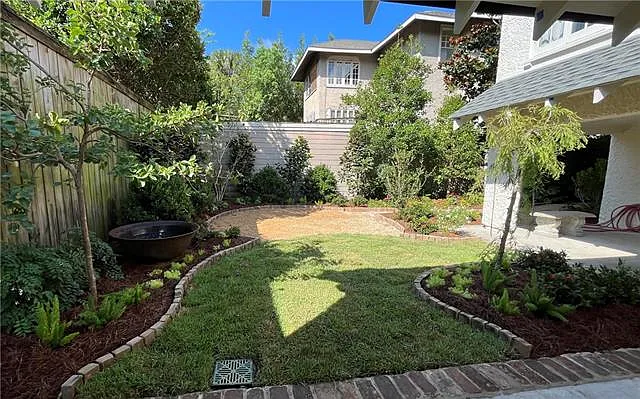 537 Broadway St — Photo 20