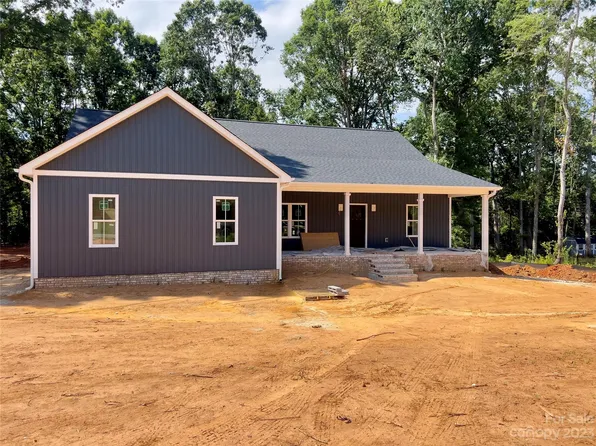 7428 Finch Ln, Vale, NC 28168