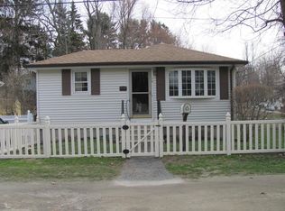 15 Briarcliff St, Worcester, MA 01602