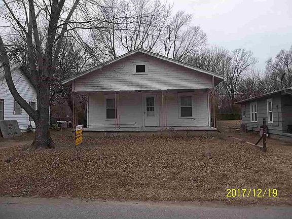 2nd image of 1409 N 5th St