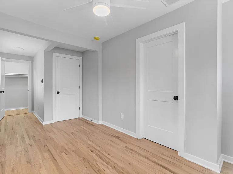 1729 Derry Ave SW — Photo 14