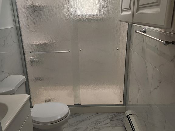4th image of 10716 107th Ave Floor 1