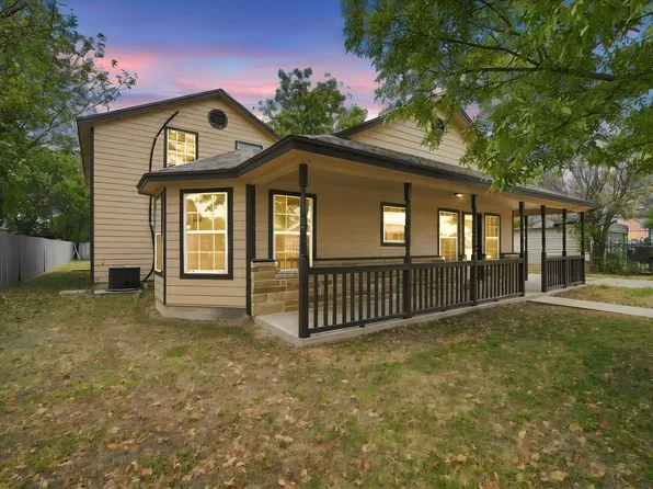 1103 Chase Ave, Cleburne, TX 76031