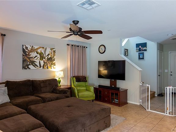 3rd image of 34130 Woodruff Dr