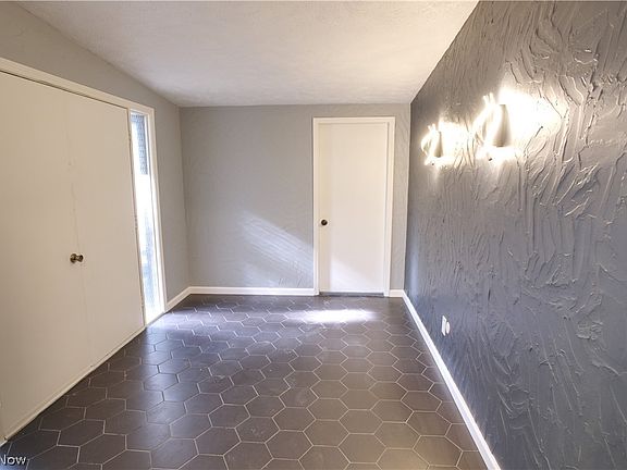 2nd image of 5789 Brookwood Dr