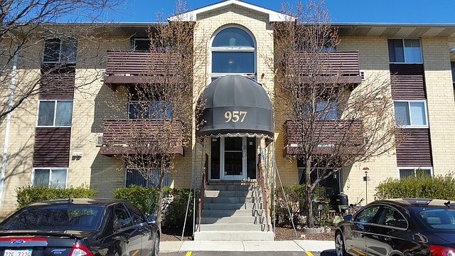 1st image of 957 Charlela Ln