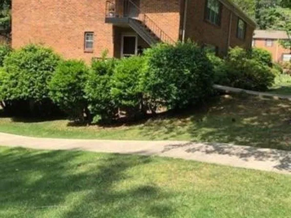 2093 Montreat Cir, Birmingham, AL 35216