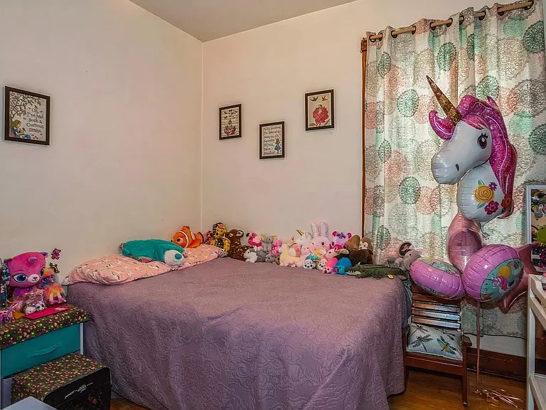 2319 W School St #3 — Photo 7