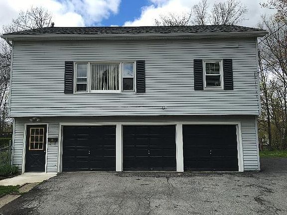 2nd image of 34 Woodward Dr