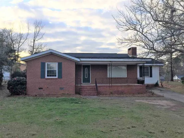 407 Collins Ave, Centerville, GA 31028