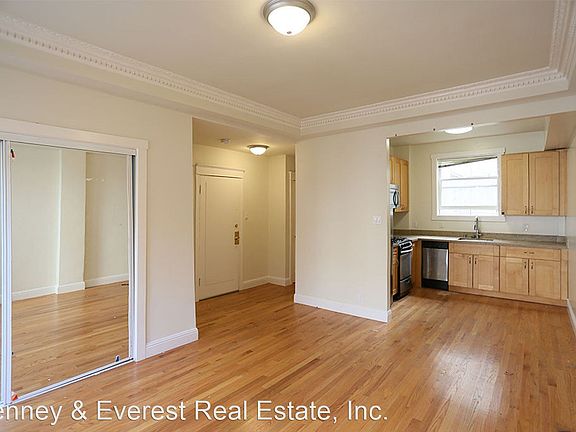 3rd image of 760 Geary St #204
