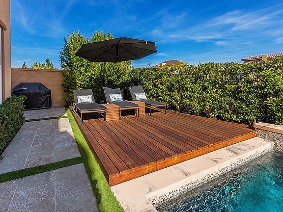 3rd image of 38 Anacapa Ln