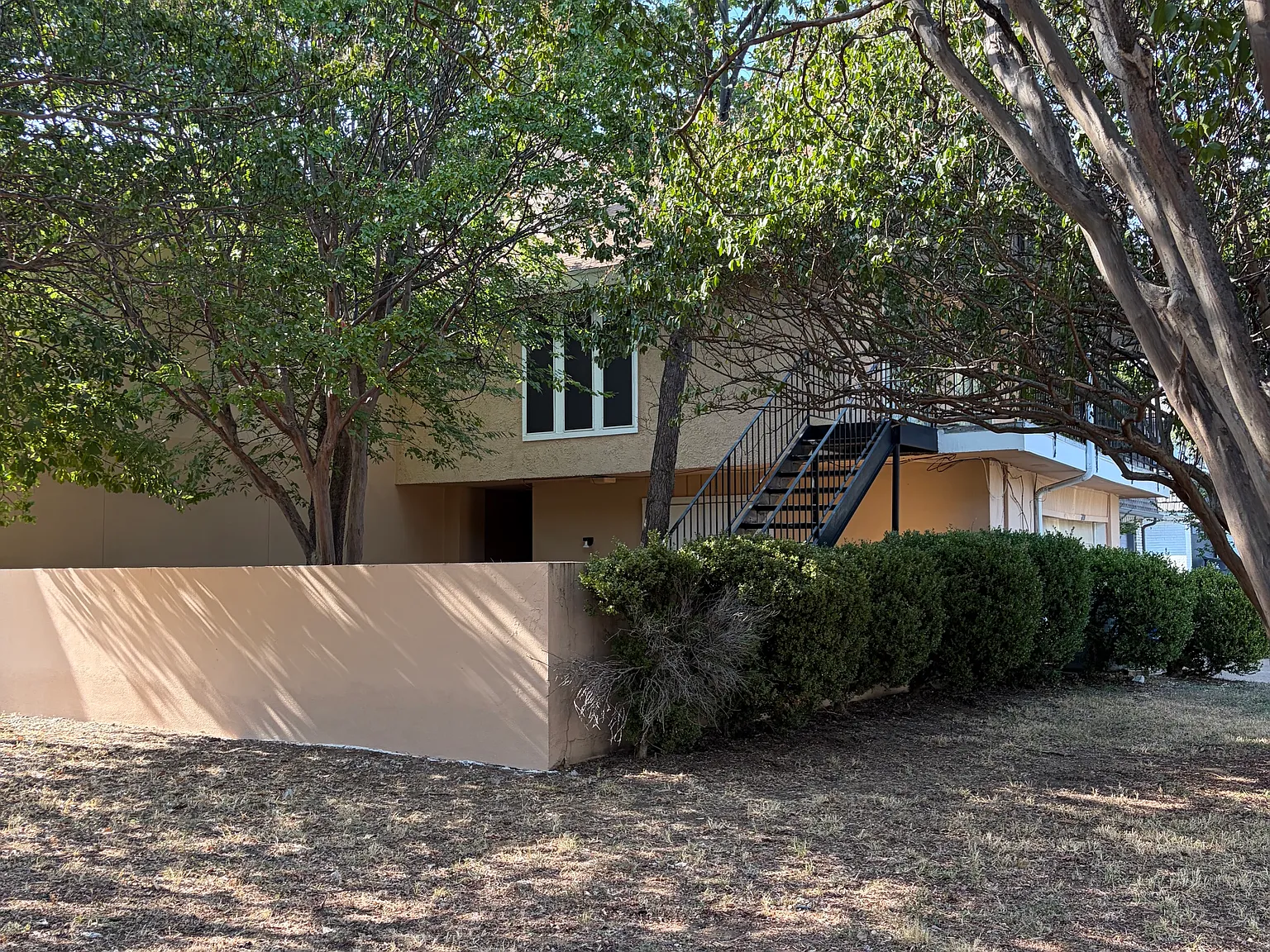 Condos for rent in Arlington, TX — Photo 2