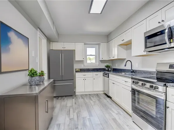 6466 Dillard Place, Virginia Beach, VA 23464