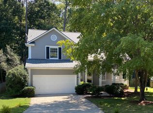 104 Frohlich Dr, Cary, NC 27513