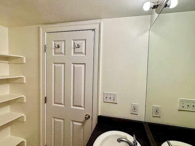 1220 N St NW #1 — Photo 21
