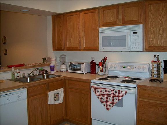 5th image of 950 52nd Avenue Ct APT I1