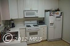 4th image of 6610 Netties Ln APT 27B