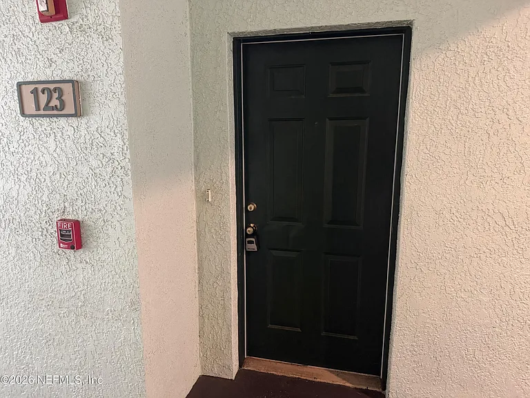 785 Oakleaf Plantation Parkway 123 — Photo 5