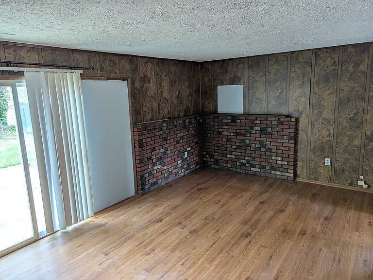 134 Shellcove Rd — Photo 5