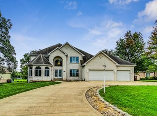 3230 Thaxted Cir, Olympia Fields, IL 60461