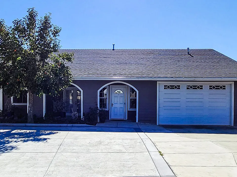 1178 Hackamore Rd #FD