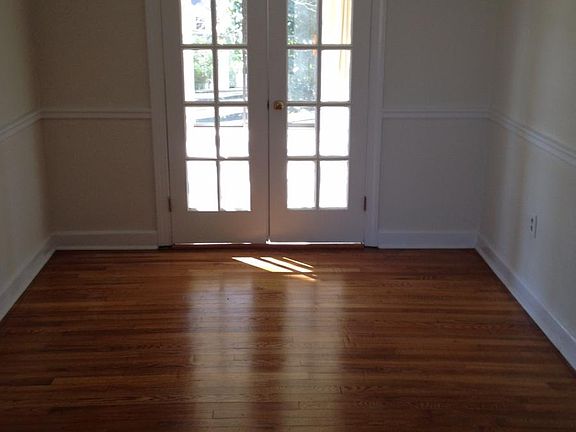 4th image of 7509 Patterson Ave