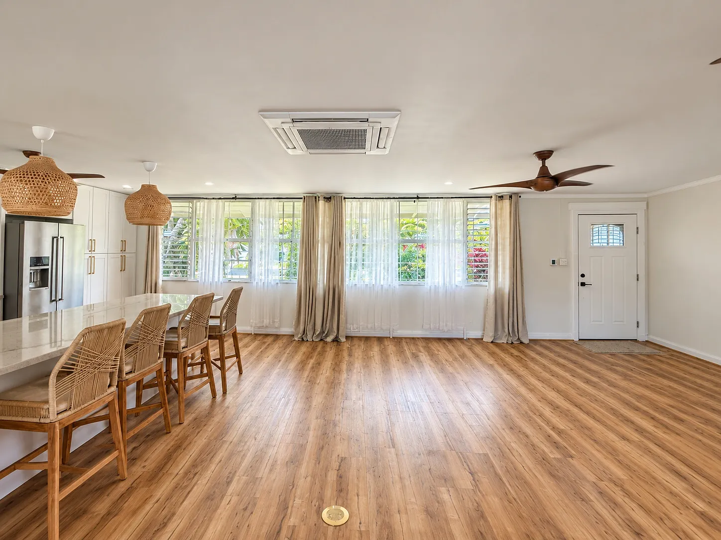 720 Kanaha St — Photo 3