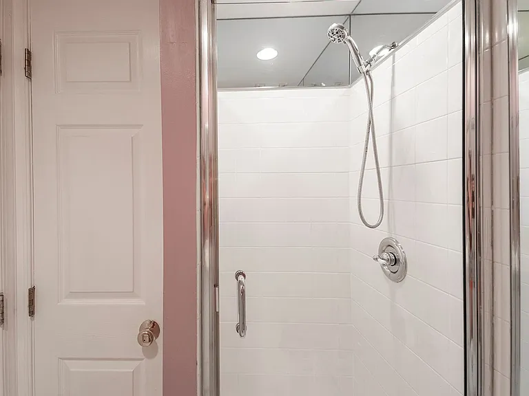 1635 E Passyunk Ave — Photo 8