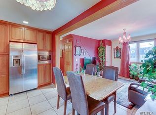 108 Weidner Ave, Oceanside, NY 11572