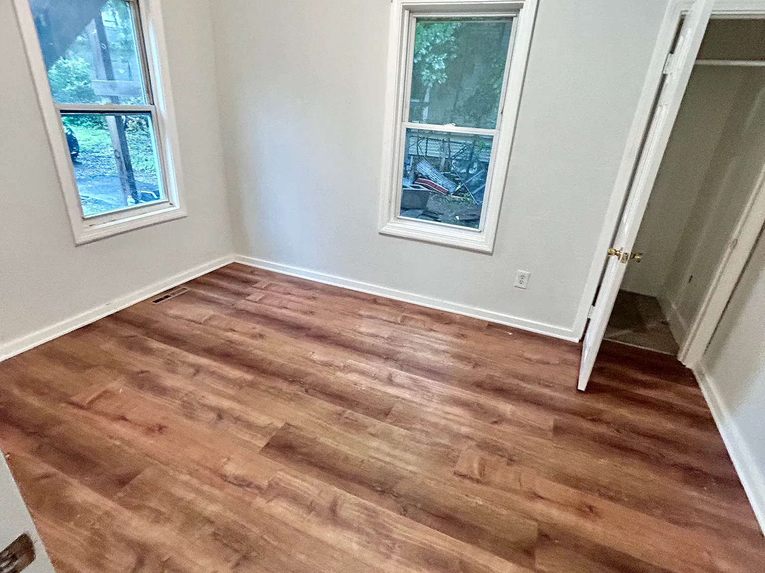 3 bed, $2,000 — Photo 3
