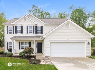 3061 Buttonwood Ln, Clayton, NC 27520