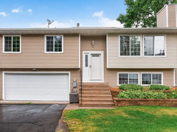 321 97th Ln NE, Blaine, MN 55434