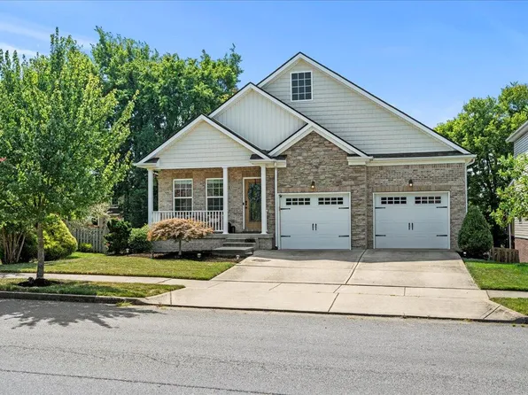 2394 Patchen Wilkes Dr, Lexington, KY 40509