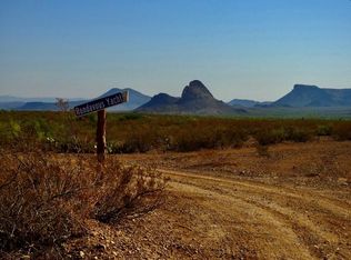 889 Sombrero Peak Rd, Terlingua, TX 79852