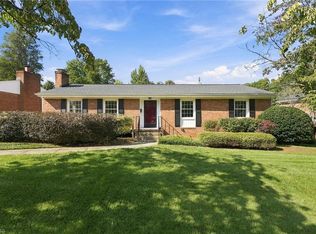 2502 Fairway Dr, Greensboro, NC 27408