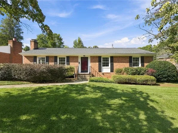2502 Fairway Dr, Greensboro, NC 27408