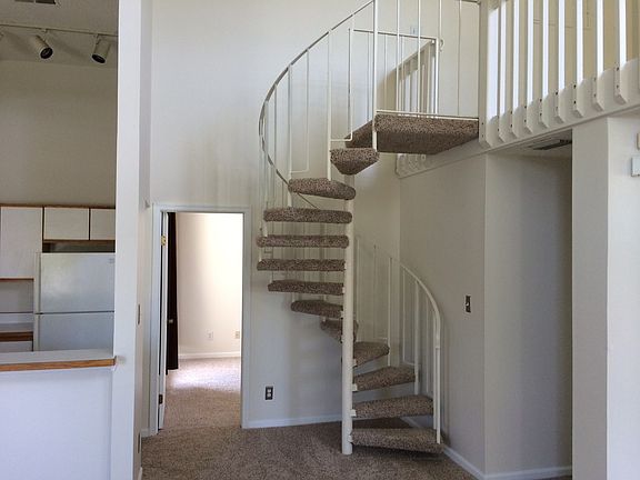5th image of 4148 Laurel Green Cir