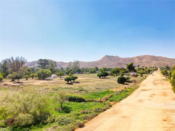21531 Floral Ave #13, Perris, CA 92570