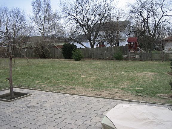 4th image of 3104 Thomas Hickey Ave