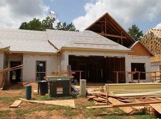 2121 Page Creek Trl, Longview, TX 75601