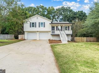 51 Winchester Dr, Euharlee, GA 30145